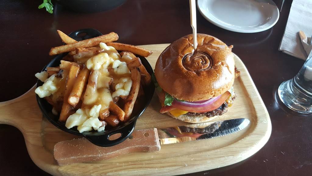 La Cage - Brasserie sportive | restaurant | 837 Rue Clemenceau, Québec, QC G1C 2K6, Canada | 4186639000 OR +1 418-663-9000