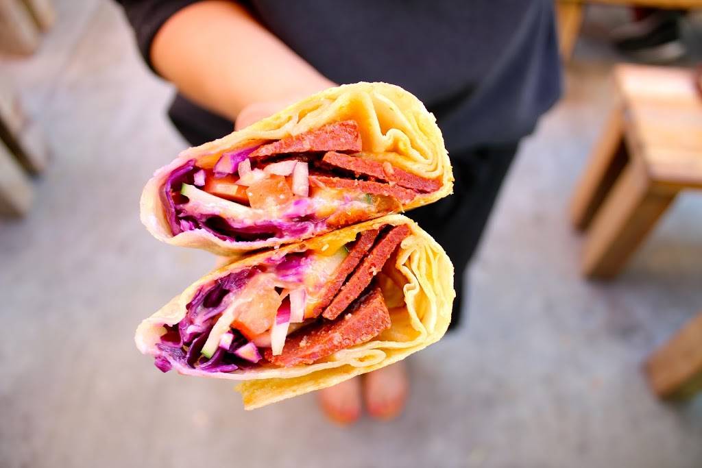 Buqqa Mediterranean Grill | restaurant | 201 E 4th St Unit 127, Santa Ana, CA 92701, USA | 8003014402 OR +1 800-301-4402