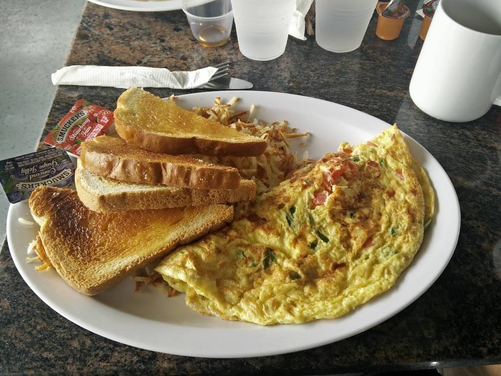 Shortyz | restaurant | 1631 N Placentia Ave, Fullerton, CA 92831, USA | 7146868226 OR +1 714-686-8226