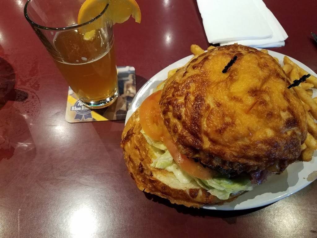 Dannys Midway Pub & Grill | restaurant | 14824 Smokey Point Blvd, Marysville, WA 98271, USA | 3606592248 OR +1 360-659-2248