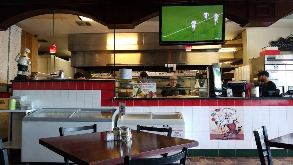 Mamma Mia | restaurant | 538 Washington Ave, Homestead, FL 33030, USA | 3052483133 OR +1 305-248-3133