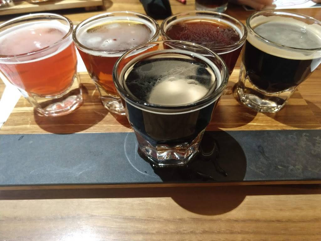 Hy-Vee Market Grille | restaurant | 4221 W Circle Dr NW, Rochester, MN 55901, USA | 5072926012 OR +1 507-292-6012