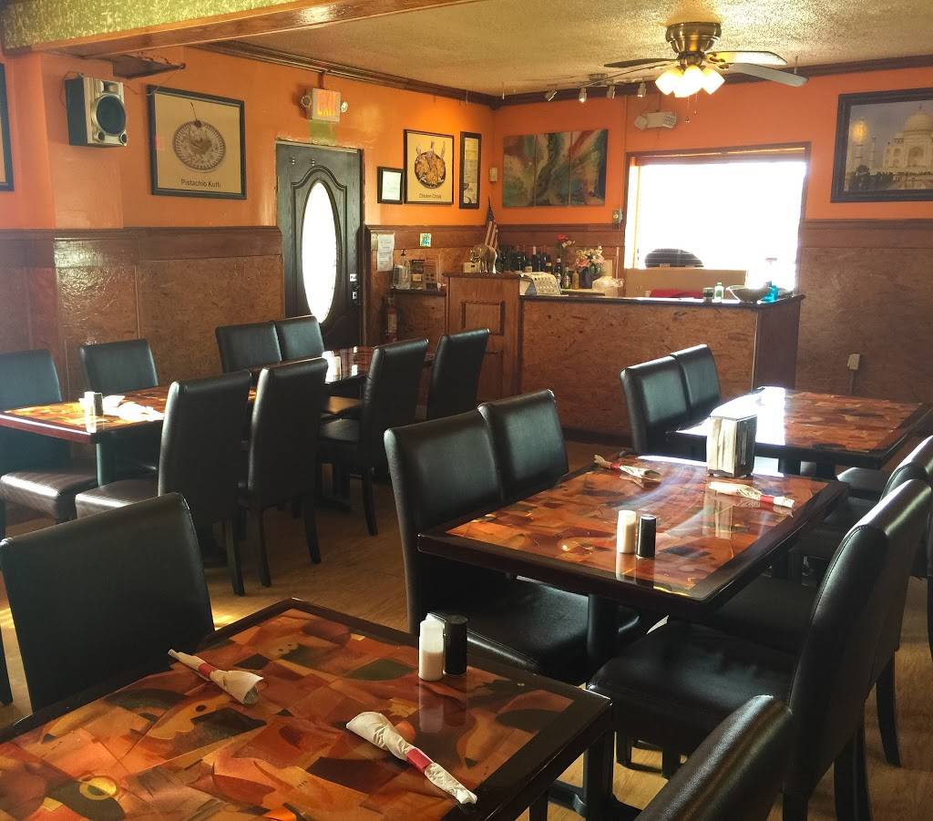 Bombay at the Beach | restaurant | 702 N Kings Hwy, Myrtle Beach, SC 29577, USA | 8434449090 OR +1 843-444-9090