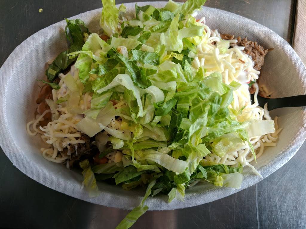 Chipotle Mexican Grill | restaurant | 139 N Milwaukee Ave, Libertyville, IL 60048, USA | 8479324646 OR +1 847-932-4646