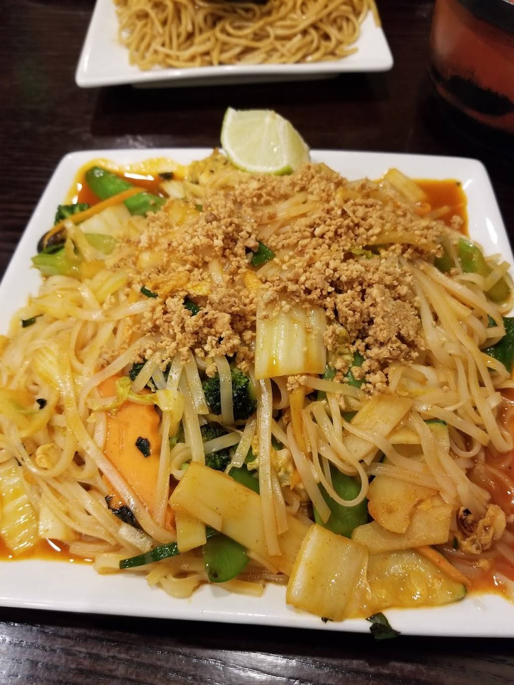 Ivys Chinese Cafe | restaurant | 11550 Ridgeline Dr #120, Colorado Springs, CO 80921, USA | 7194878088 OR +1 719-487-8088