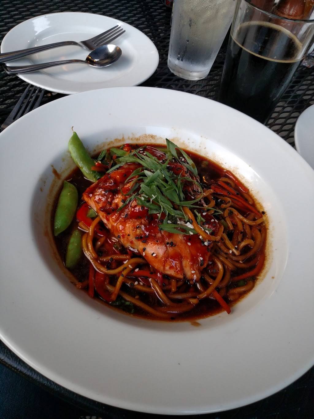 Stanfords Restaurant & Bar | restaurant | 14801 Kruse Oaks, Boulevard, Lake Oswego, OR 97035, USA | 5036203541 OR +1 503-620-3541