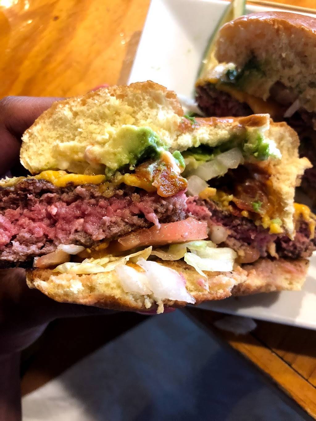 Longboards | restaurant | 440 High St #2, Portsmouth, VA 23704, USA | 7573994010 OR +1 757-399-4010