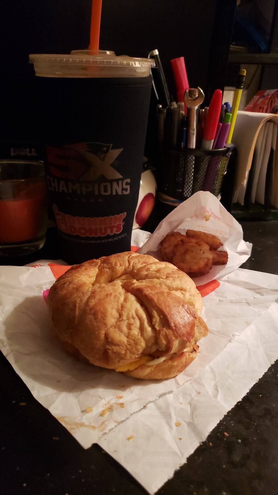 Dunkin | bakery | 95 Franklin St, Quincy, MA 02169, USA | 6174729240 OR +1 617-472-9240