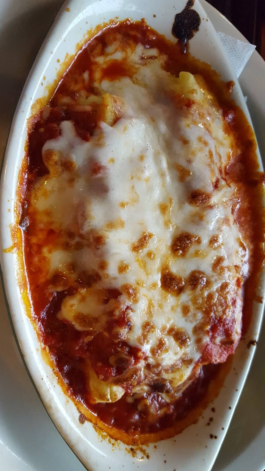 Ivetts Italian Grill | restaurant | 2500 Marina Bay Dr x, League City, TX 77573, USA | 2815326536 OR +1 281-532-6536