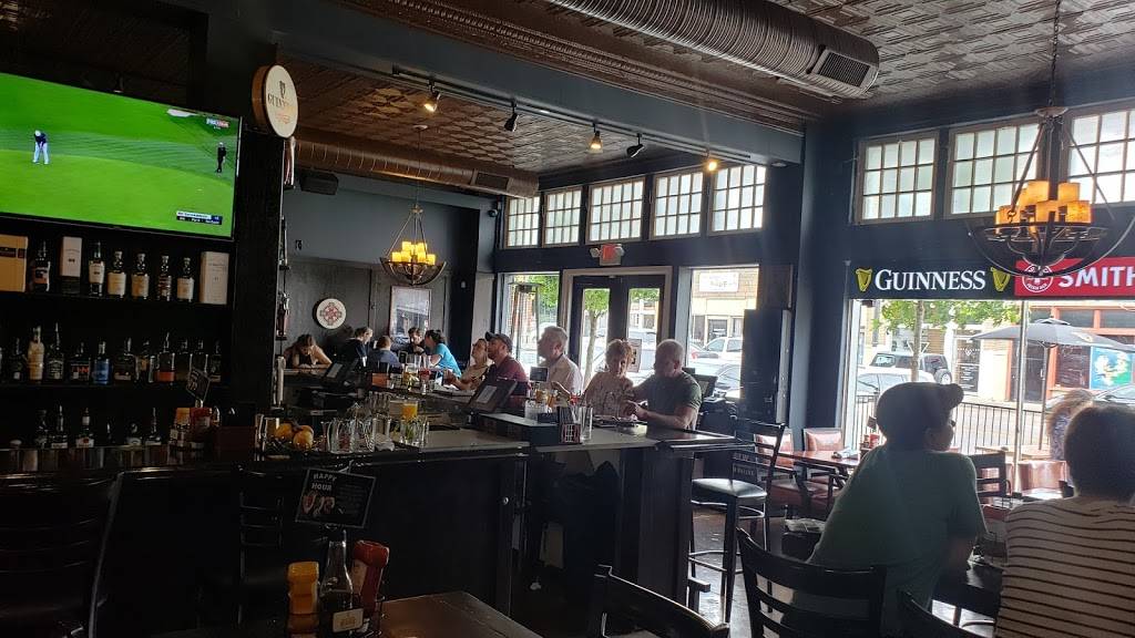 Cannons Corner Irish Pub | restaurant | 1314 W Davis St, Dallas, TX 75208, USA | 2146132777 OR +1 214-613-2777