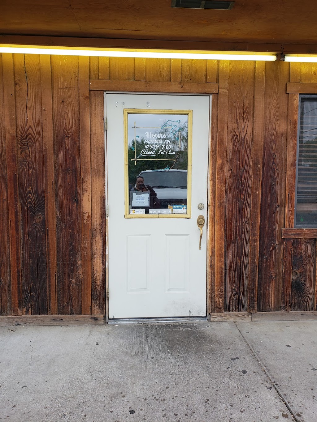 North Shore Hawaiian Kitchen | restaurant | 2750 Altamont Dr, Klamath Falls, OR 97603, USA | 5418841817 OR +1 541-884-1817