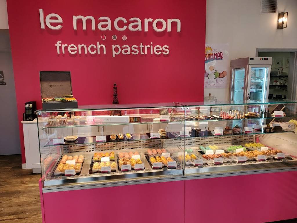 Le Macaron French Pastries | bakery | 7529 Bales St, Liberty Township, OH 45069, USA | 5137555400 OR +1 513-755-5400
