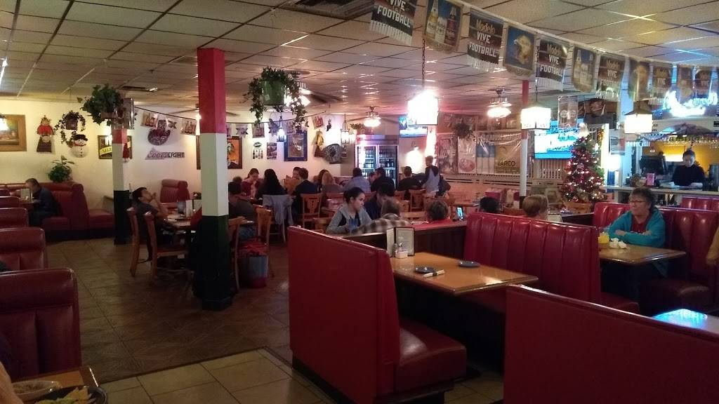 Las Glorias Grill | restaurant | 7835 N 19th Ave, Phoenix, AZ 85021, USA | 6029448457 OR +1 602-944-8457