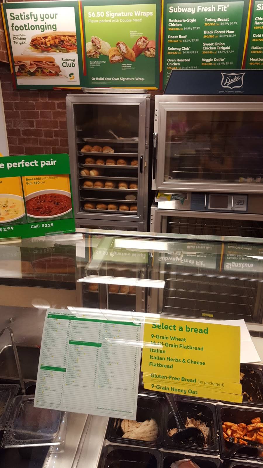 Subway | restaurant | 62 Franklin St, Westerly, RI 02891, USA | 4015969220 OR +1 401-596-9220