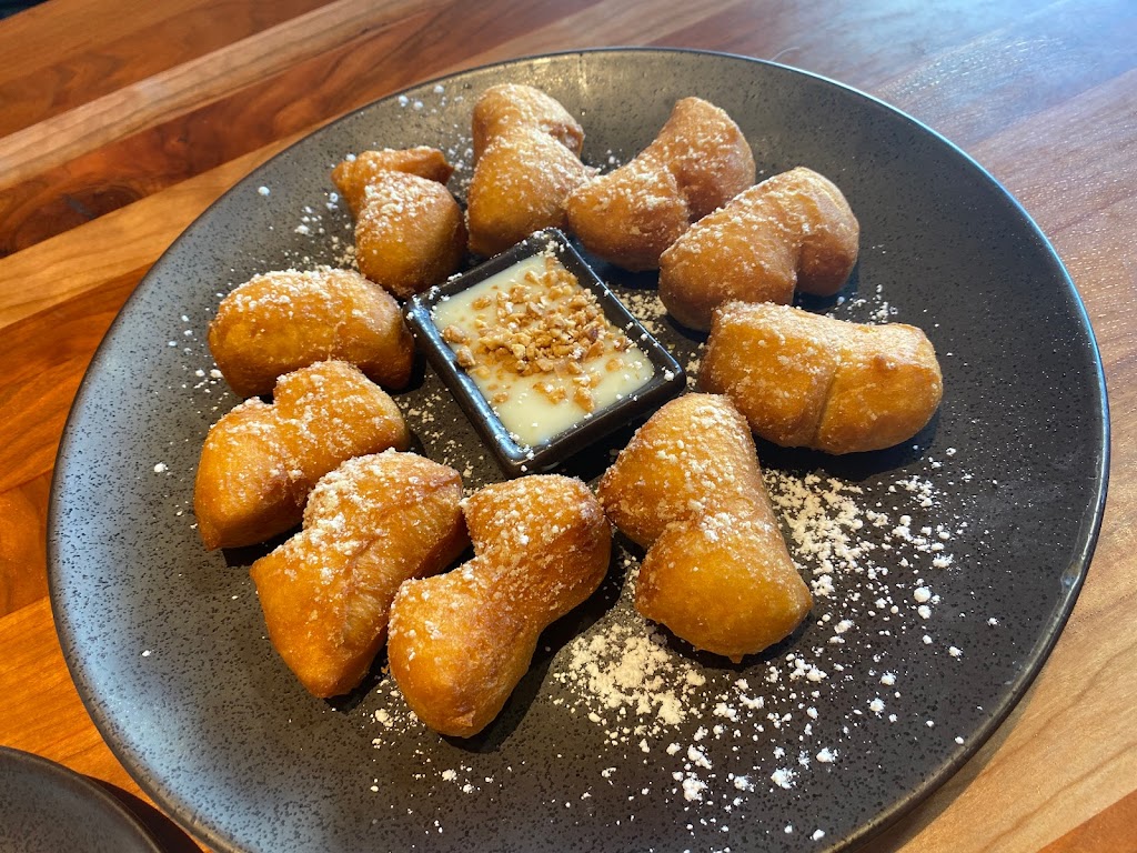 Kub Kao Thai & Sushi | restaurant | 4777 S University Dr, Davie, FL 33328, USA | 9547166424 OR +1 954-716-6424