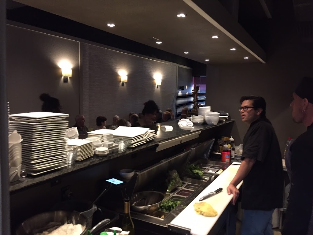 Asian Grill | restaurant | 1250 Biddle Rd UNIT E, Medford, OR 97504, USA | 5416087115 OR +1 541-608-7115