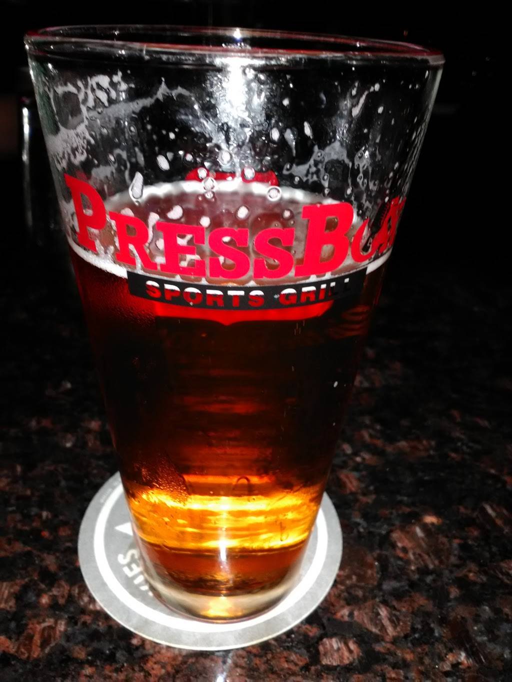 PressBox Sports Grill | restaurant | 1552 E Champlain Dr, Fresno, CA 93720, USA | 5594343040 OR +1 559-434-3040