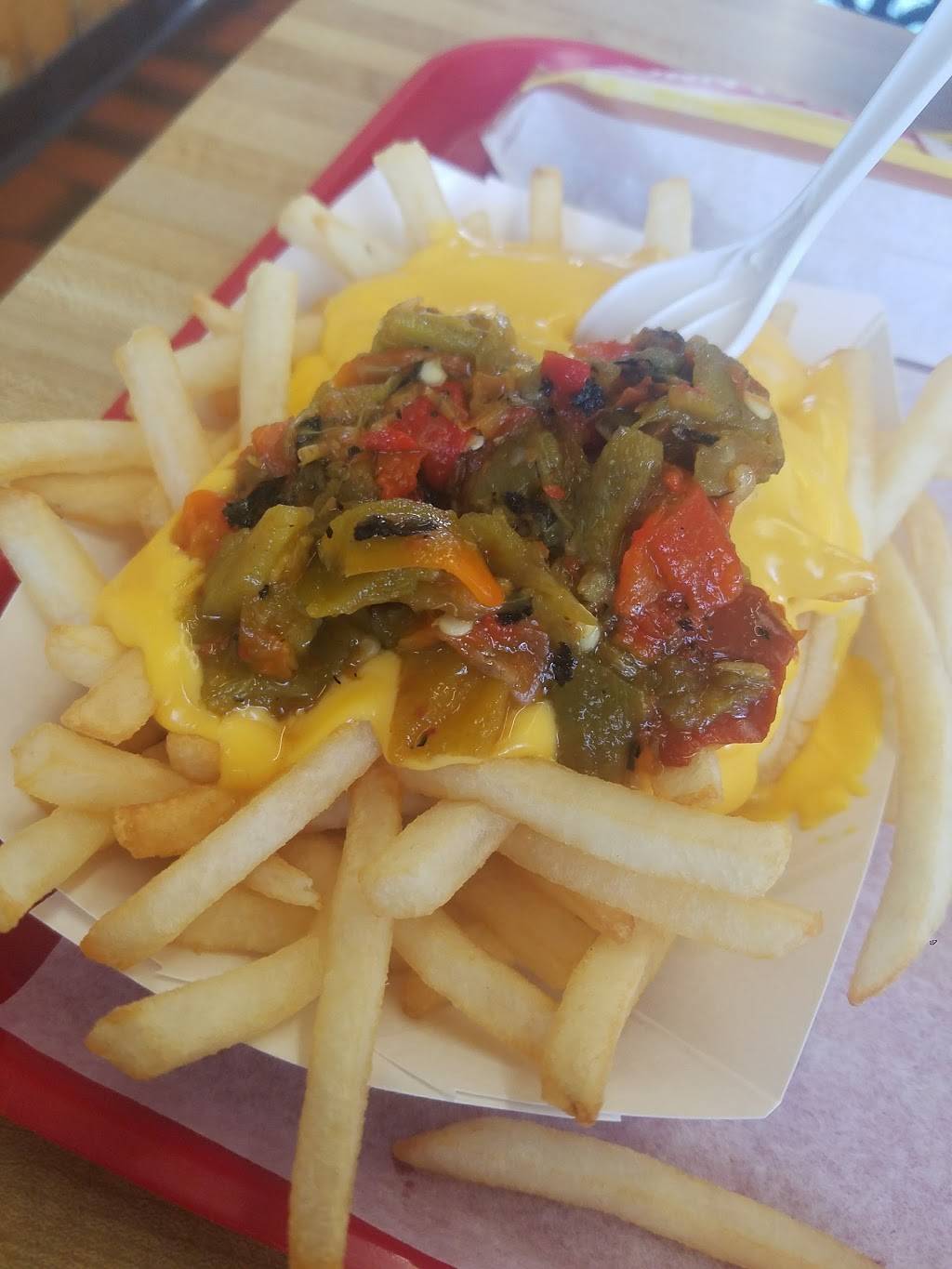 Circle T Burgers | restaurant | 523 NM-314, Belen, NM 87002, USA | 5058644135 OR +1 505-864-4135