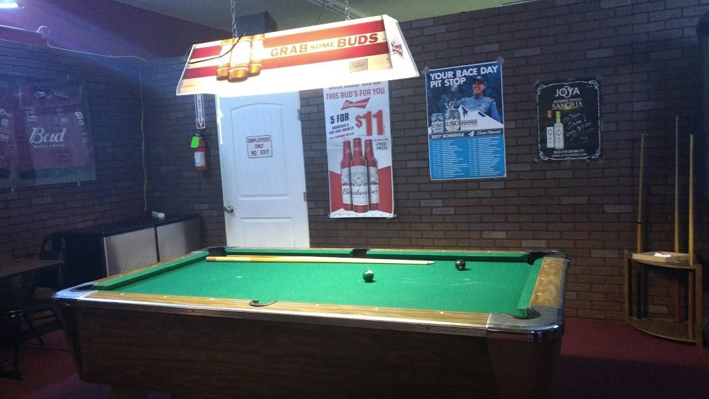 The Office | night club | 1107 W Florida Ave, Hemet, CA 92543, USA | 9516586558 OR +1 951-658-6558