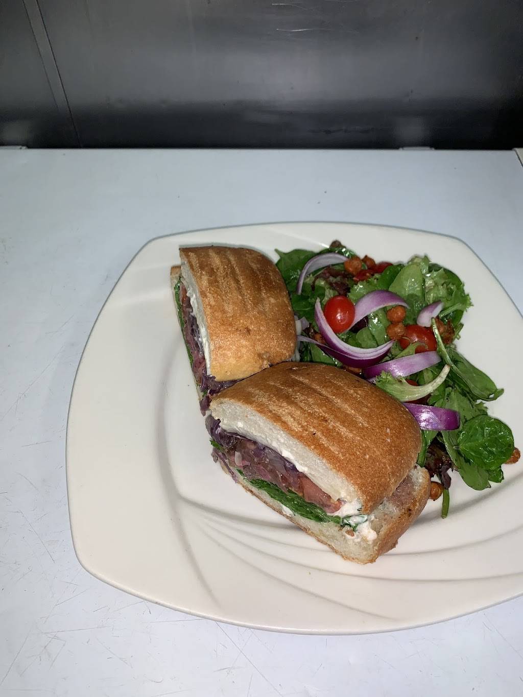 Somni Mediterranean Restaurant | restaurant | 1806 590, NY-208, Monroe, NY 10950, USA | 8453959943 OR +1 845-395-9943