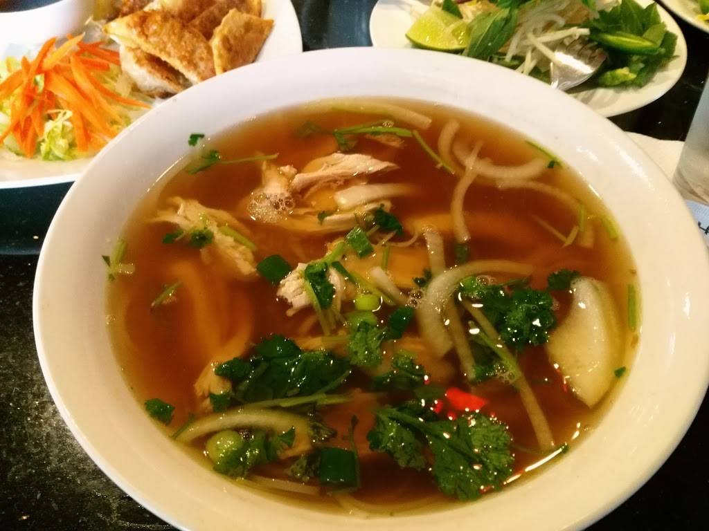 Fresh And Yummy | restaurant | 3112 W Florida Ave, Hemet, CA 92545, USA | 9519256981 OR +1 951-925-6981