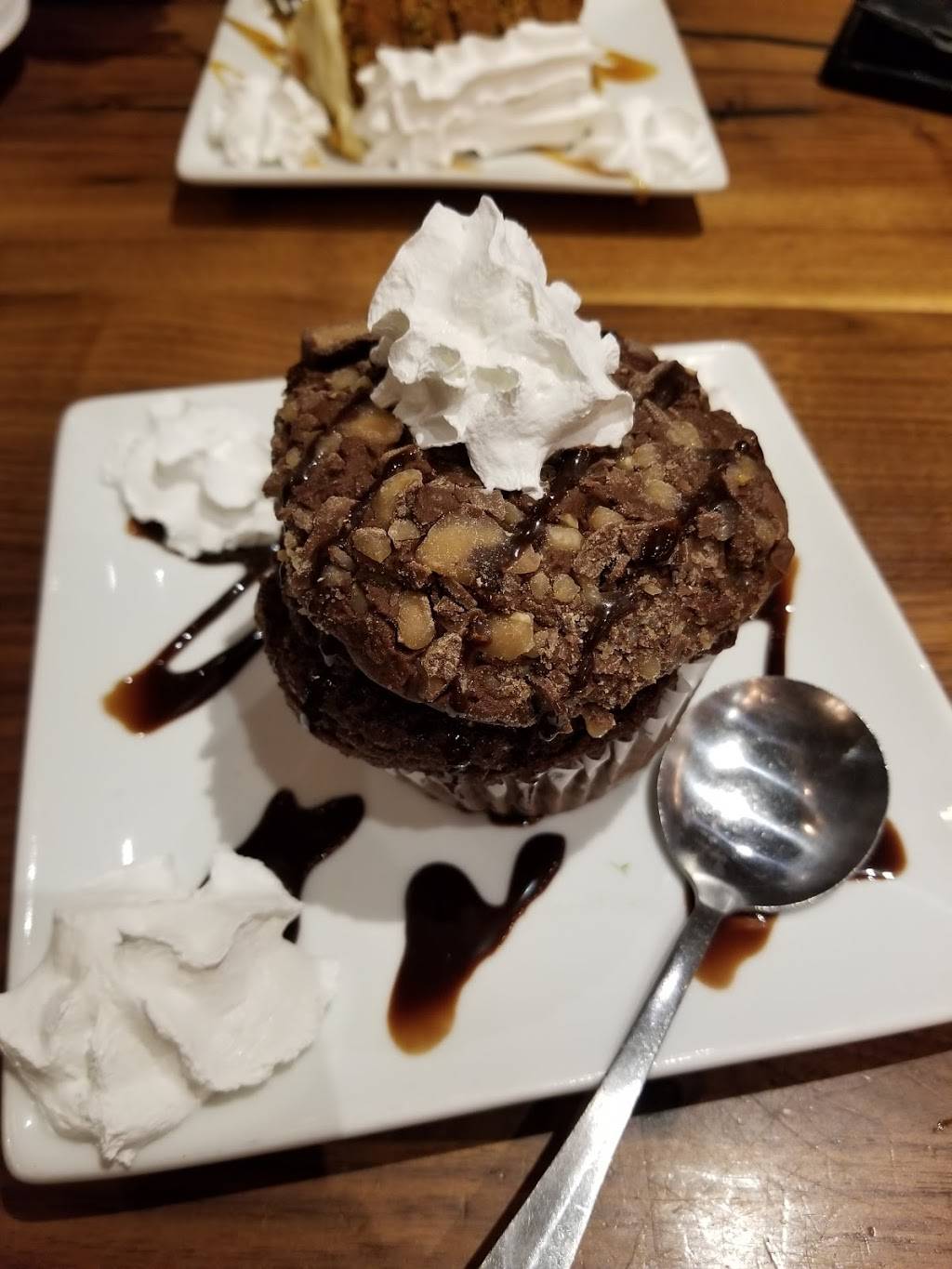 Maggie McFlys® Manchester | restaurant | 1023, 194 Buckland Hills Dr, Manchester, CT 06042, USA | 8604328255 OR +1 860-432-8255