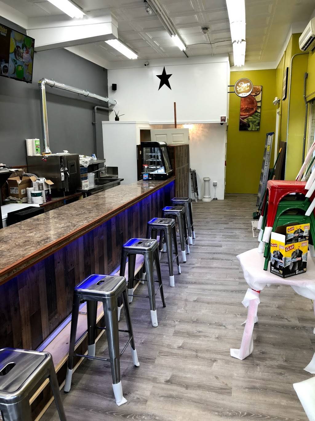 Stars Café | restaurant | 251 Broadway, Lawrence, MA 01841, USA | 9785666622 OR +1 978-566-6622