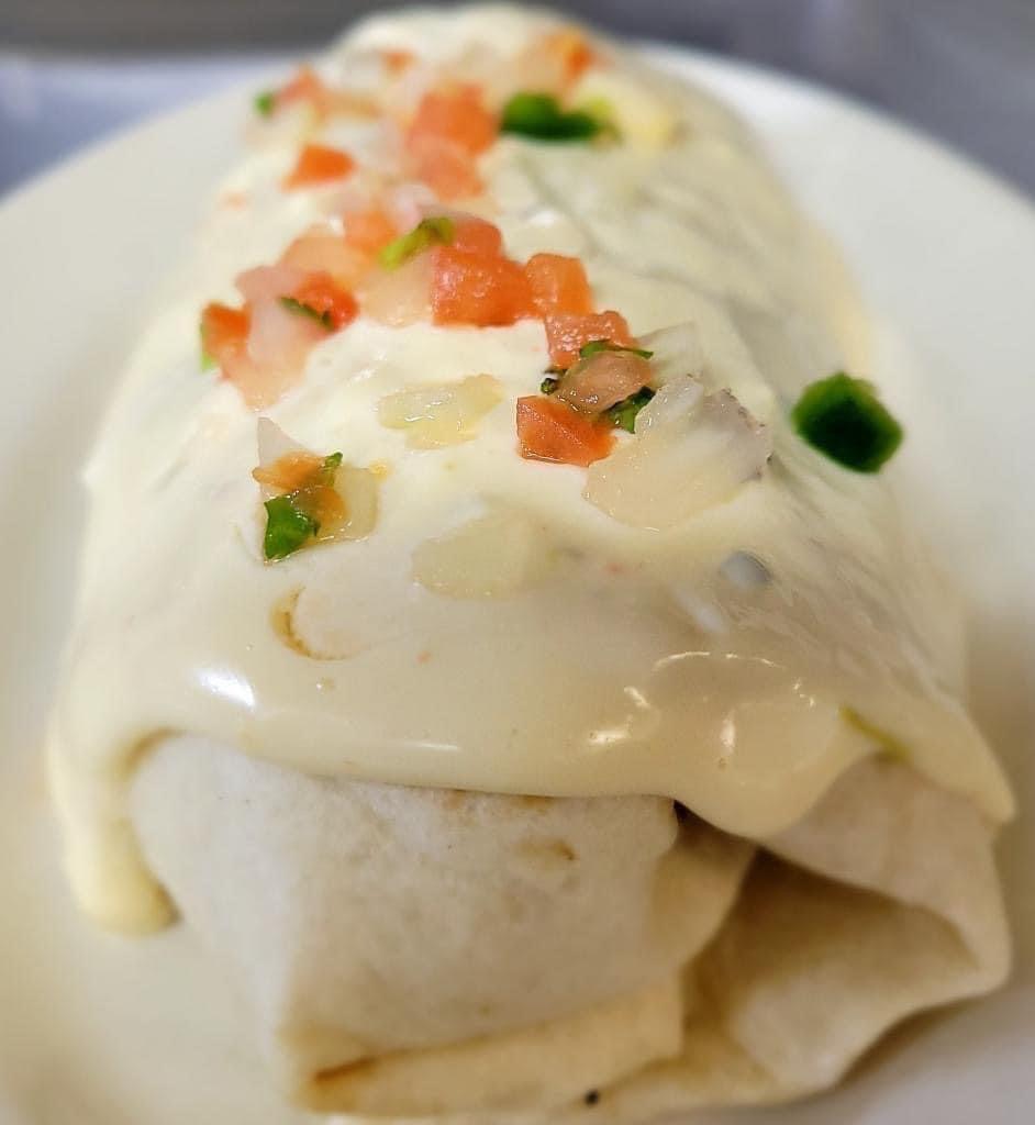 La Hacienda Taqueria On Wheels | restaurant | 1903 N Buckeye Ave, Abilene, KS 67410, USA | 7854911043 OR +1 785-491-1043