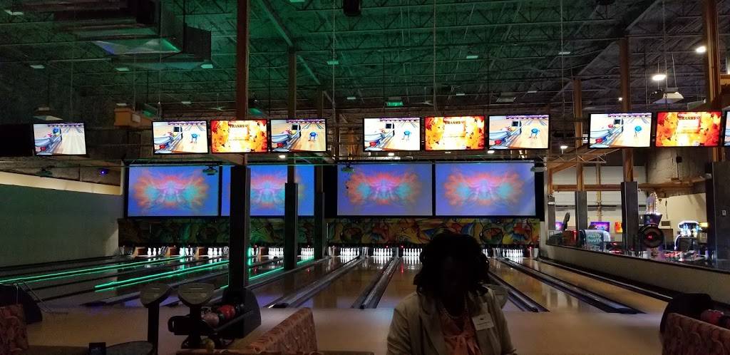 Crystal Bees | night club | 240 Spring St, Southington, CT 06489, USA | 8602762337 OR +1 860-276-2337