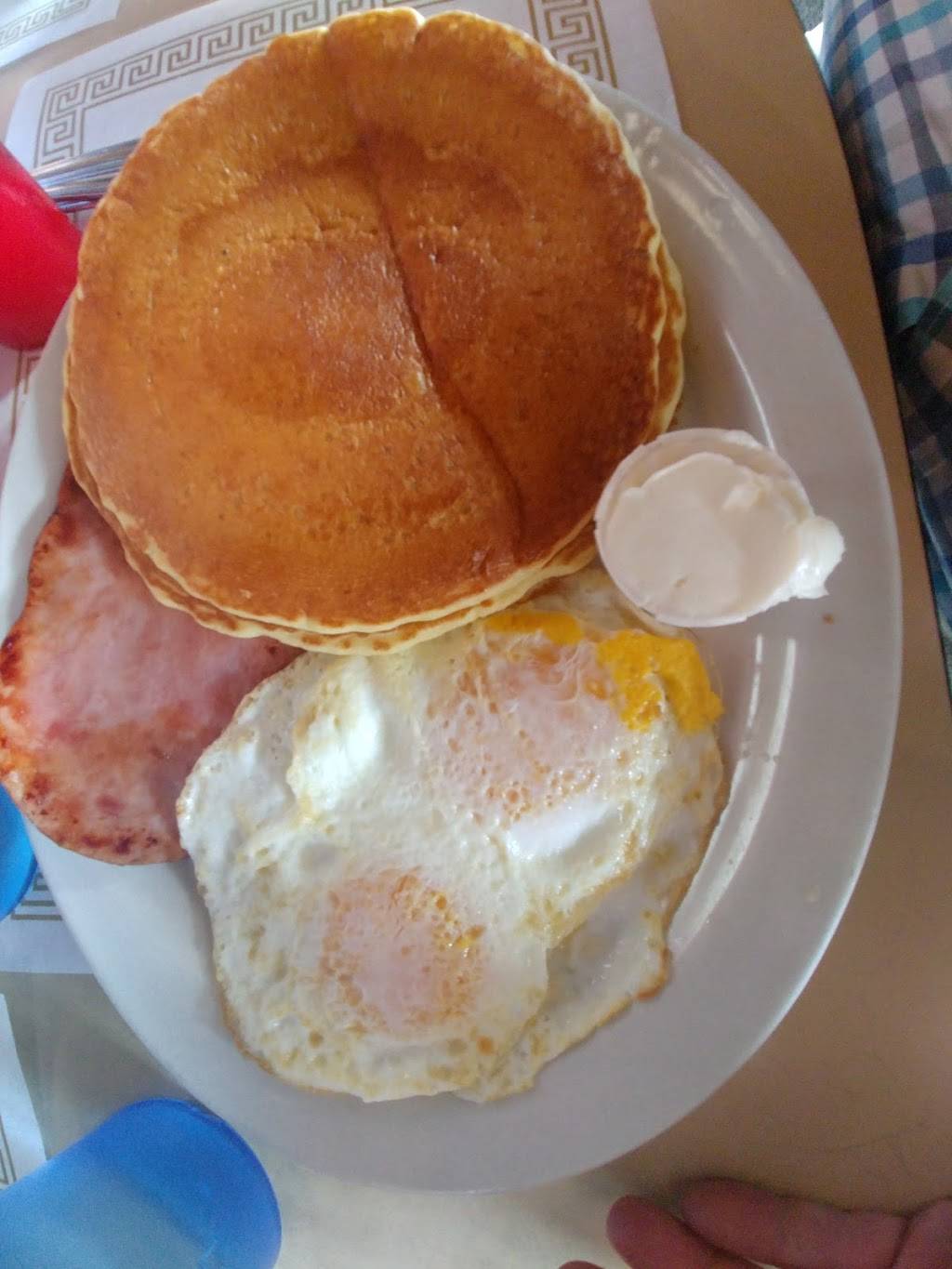 Free-Way Restaurant | restaurant | 2665 Navarre Ave, Oregon, OH 43616, USA | 4196919038 OR +1 419-691-9038