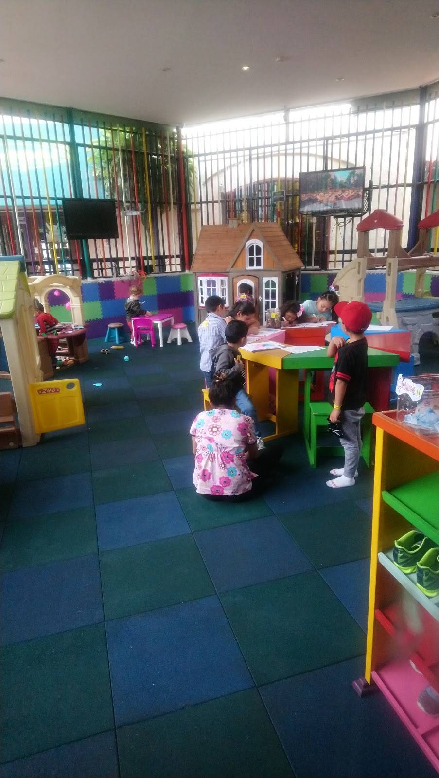 Mr. Pampas Restaurant | restaurant | Esquina con Medusas, Blvd. Lázaro Cárdenas 1790, Bahia Ensenada, 22880 Ensenada, B.C., Mexico | 6461765154 OR +52 646 176 5154