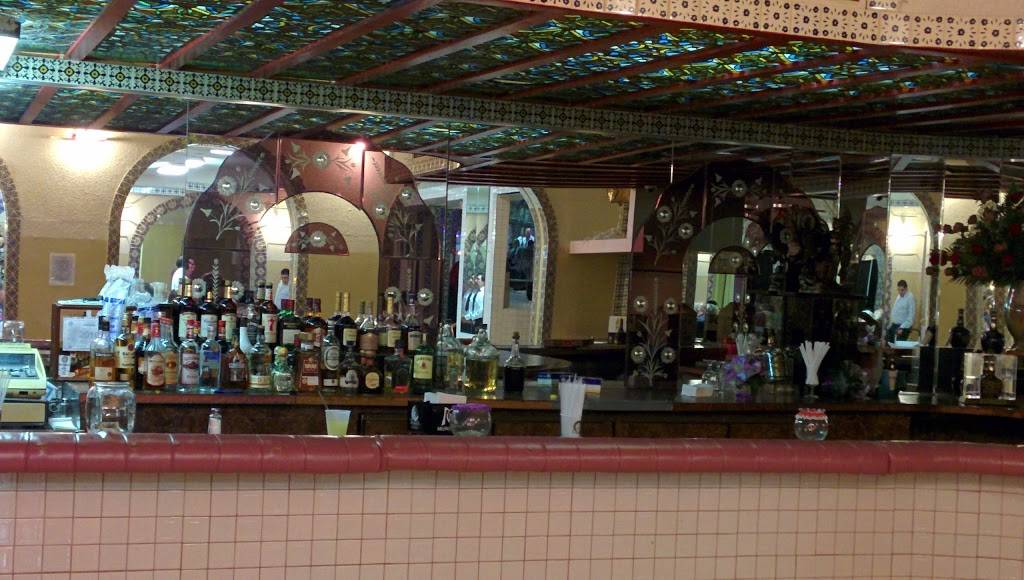 Casa Blanca Restaurant | restaurant | 4616 Indianapolis Blvd, East Chicago, IN 46312, USA | 2193974151 OR +1 219-397-4151