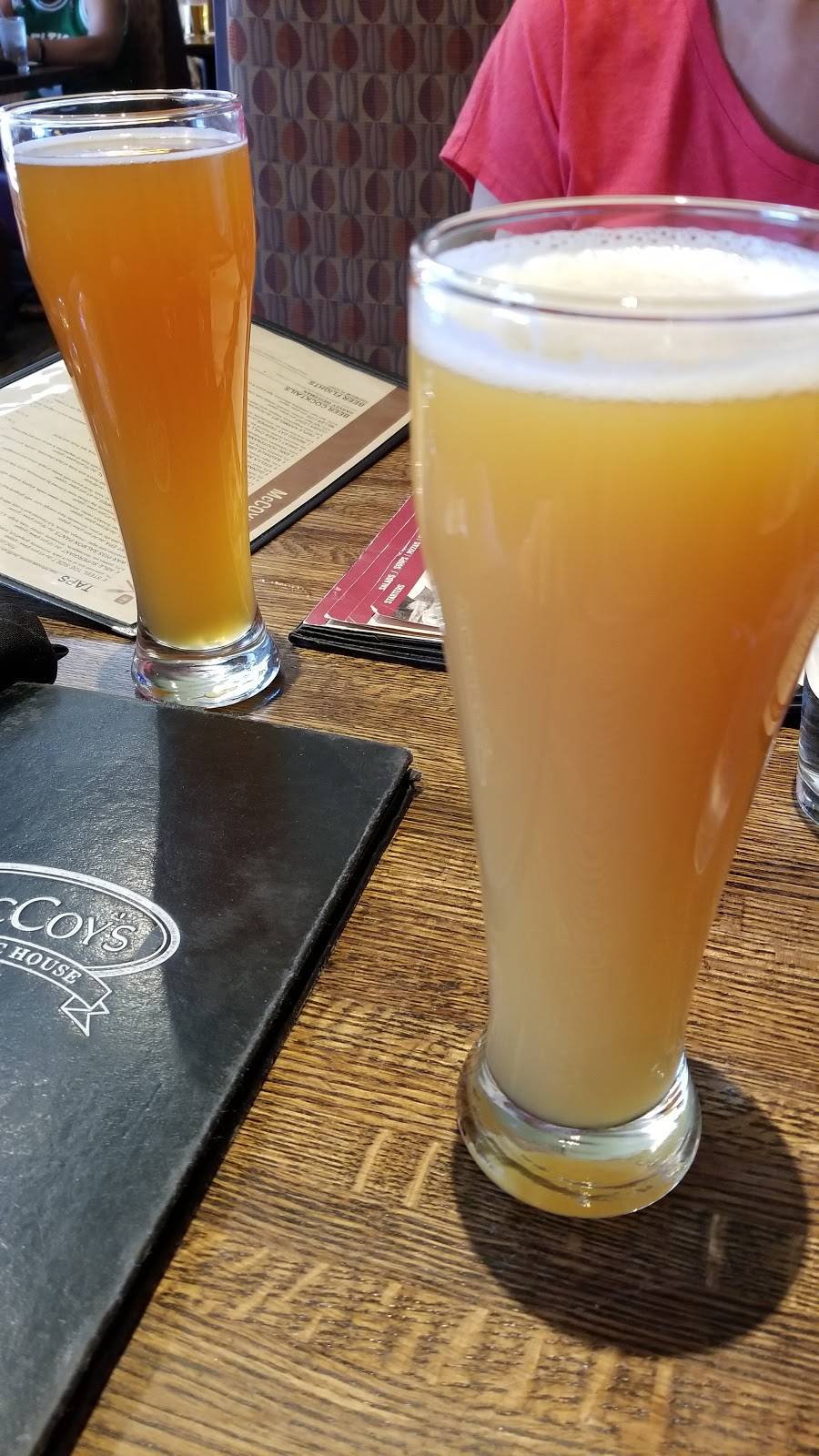 McCoys Public House | restaurant | 3801 Grand Way, St Louis Park, MN 55416, USA | 9522249494 OR +1 952-224-9494