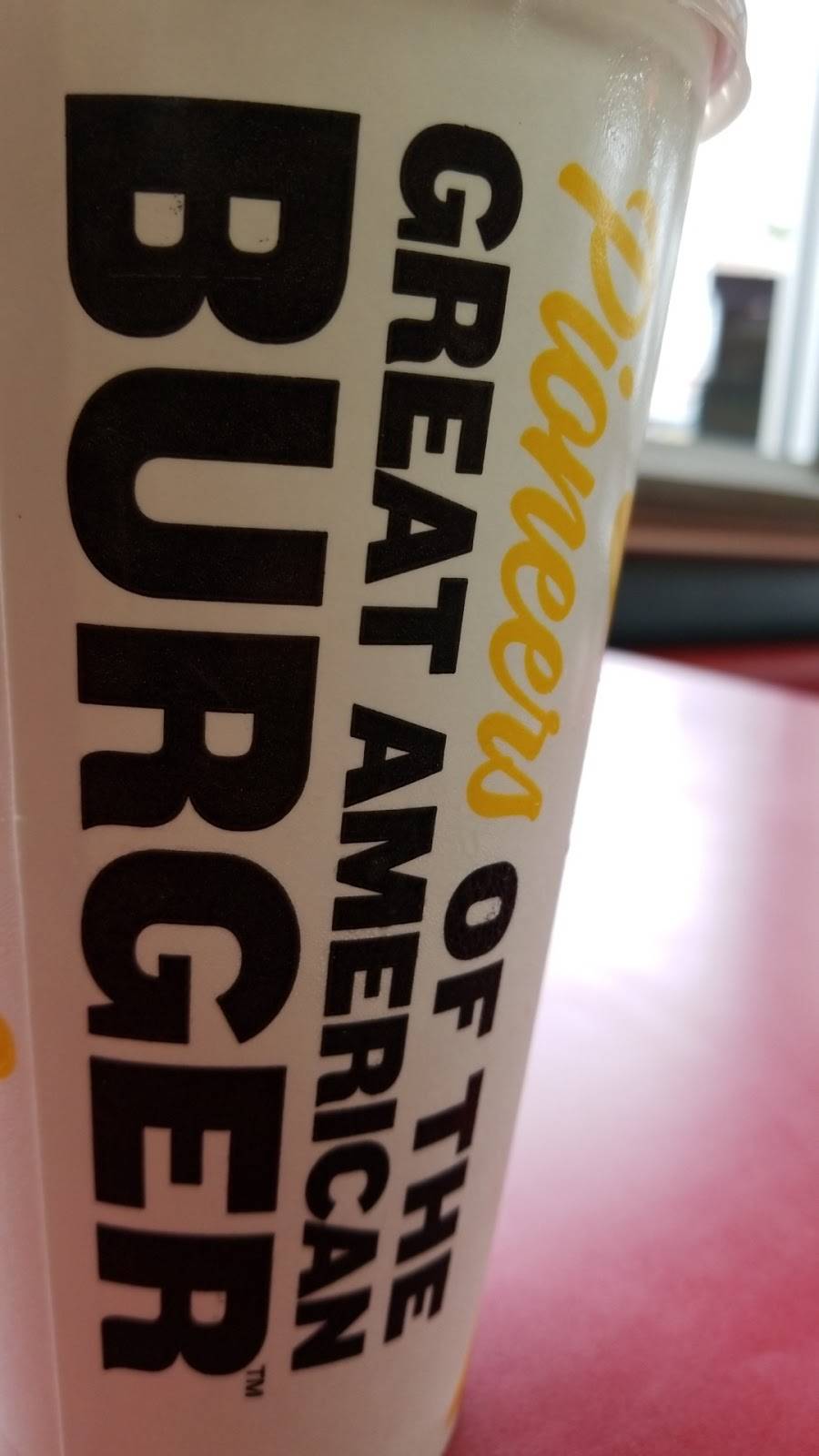 Carls Jr. | restaurant | 120 Knoll Rd, San Marcos, CA 92069, USA | 7607524494 OR +1 760-752-4494