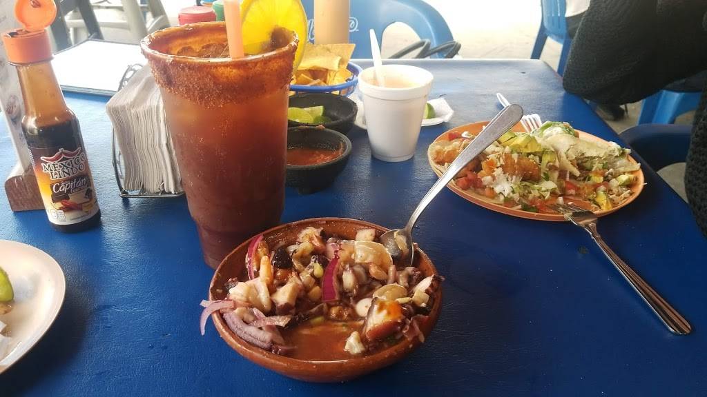 Mariscos el Esterito | restaurant | Calle Miguel Hidalgo 2, La Gloria, 22645 Tijuana, B.C., Mexico | 016643830033 OR +52 664 383 0033