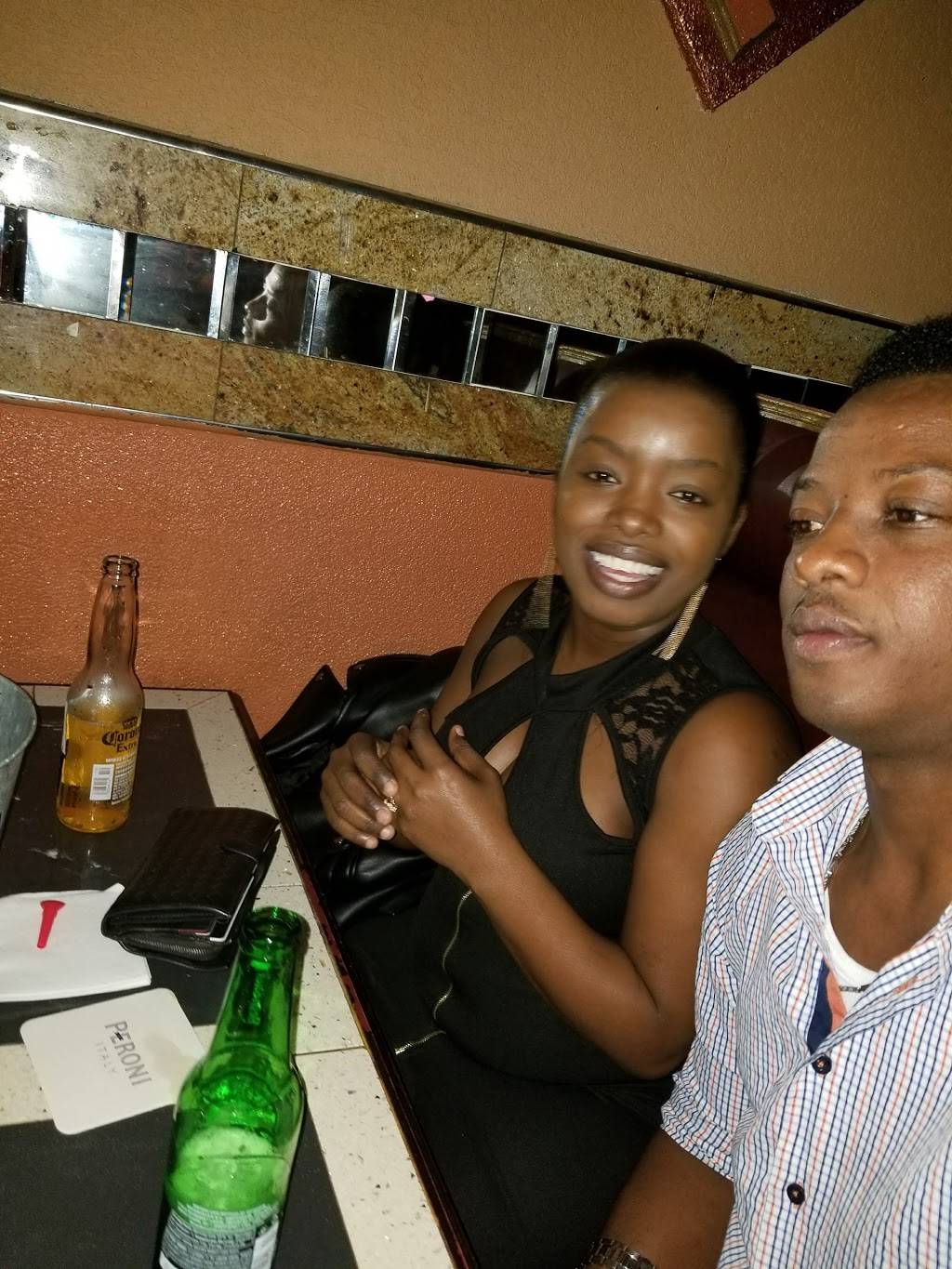 Blue Tequila Bar & Grill | restaurant | 157 Hempstead Ave, West Hempstead, NY 11552, USA | 5162796127 OR +1 516-279-6127