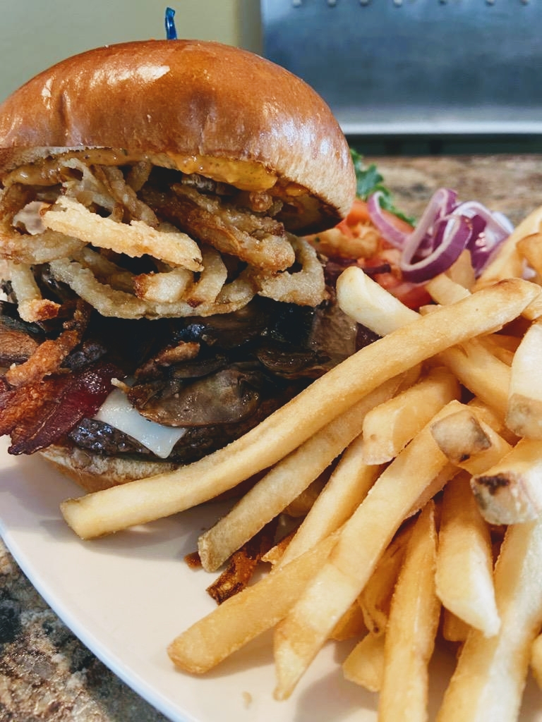 Bistro 107 | restaurant | 107 Chestnut St, Mt Shasta, CA 96067, USA | 5309185353 OR +1 530-918-5353