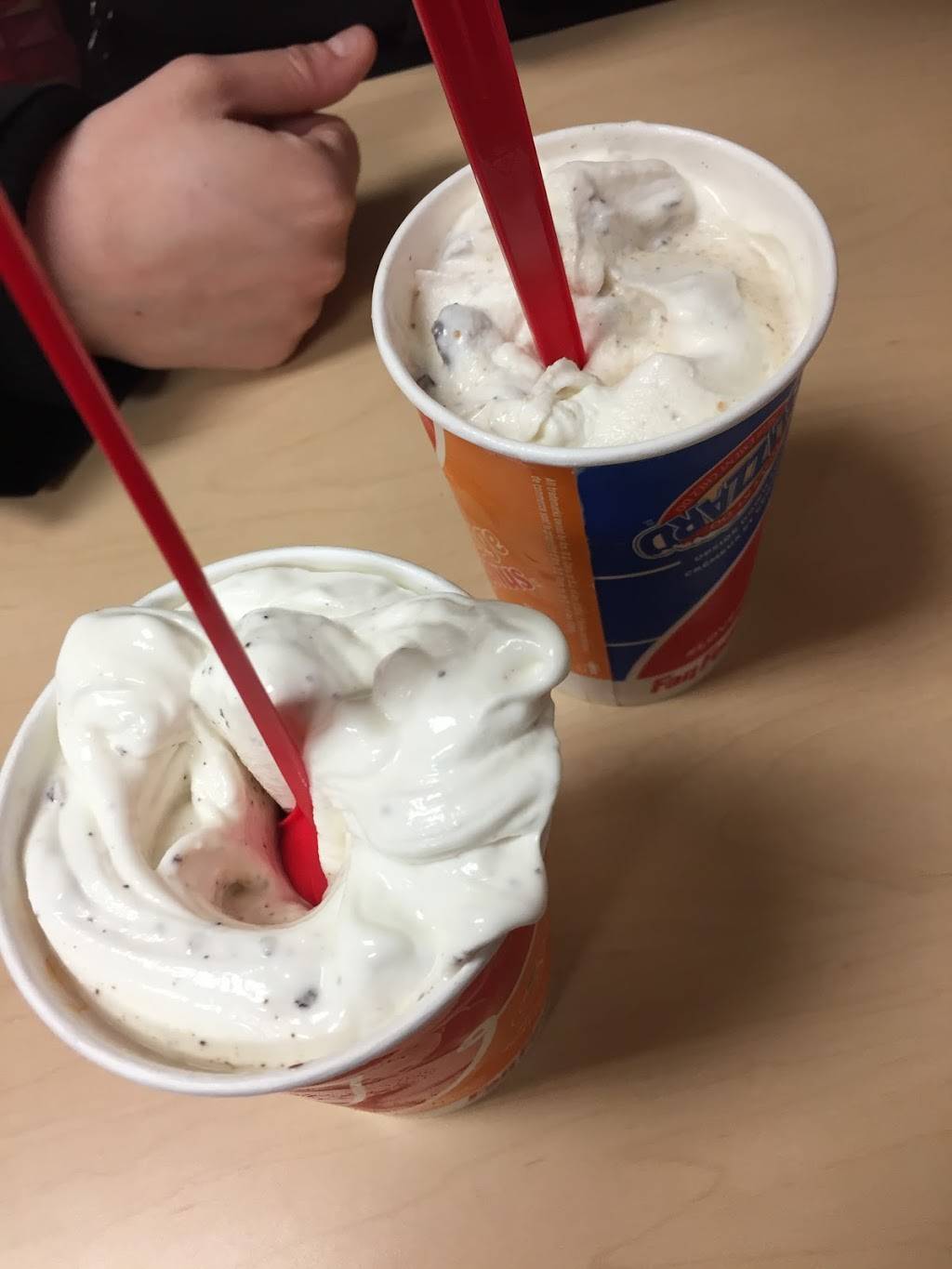 Dairy Queen | restaurant | 2957 Dufferin St, Toronto, ON M6B 3T1, Canada | 4167821885 OR +1 416-782-1885