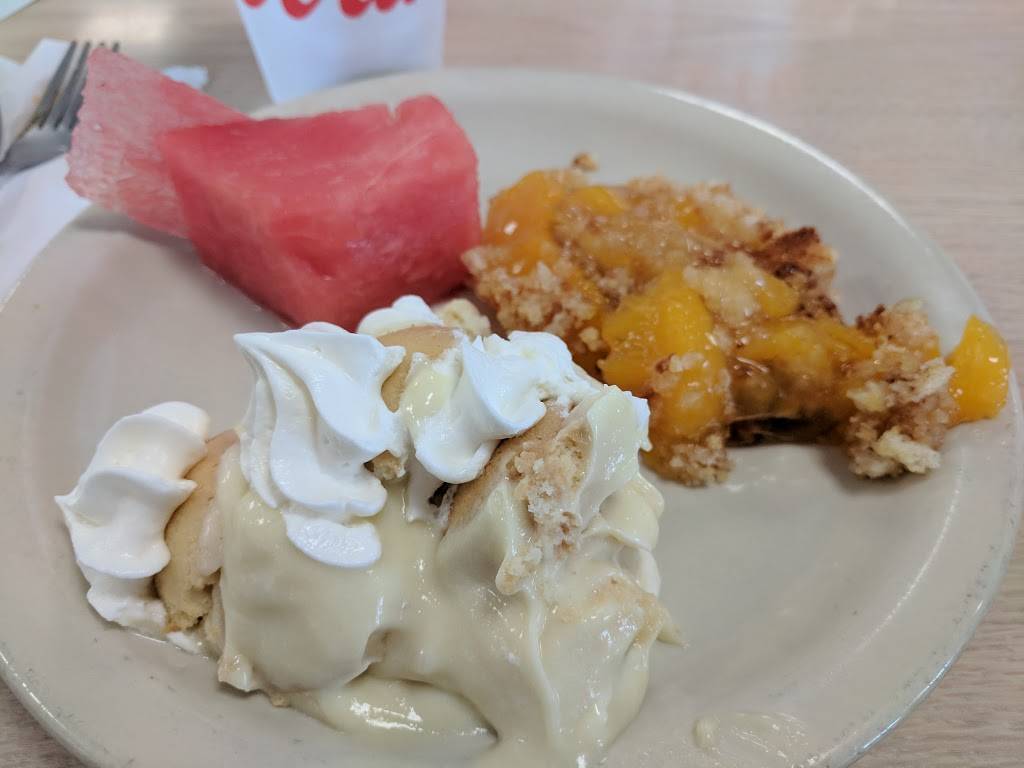 Carolina BBQ & Chicken | restaurant | 1395 Skippers Rd, Emporia, VA 23847, USA | 4346378803 OR +1 434-637-8803