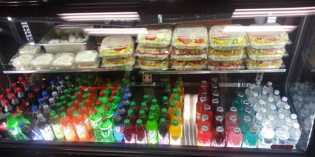 JJ fish , chicken & grill | restaurant | 5211 W North Ave, Chicago, IL 60639, USA | 7734178888 OR +1 773-417-8888