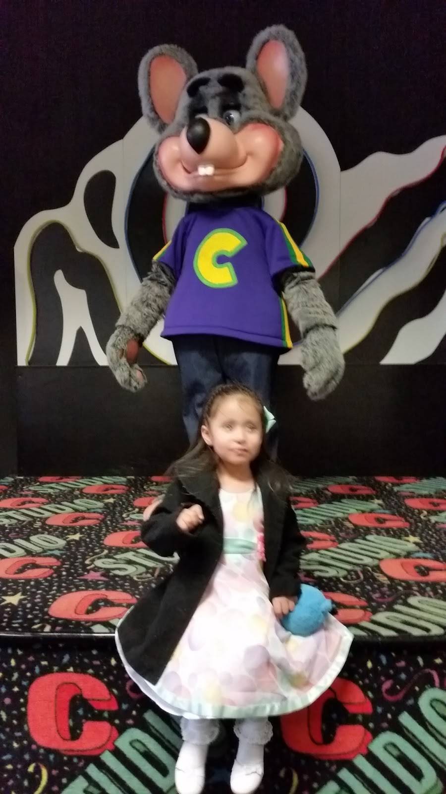 Chuck E. Cheeses | restaurant | 104 River Hills Rd, Asheville, NC 28805, USA | 8282993750 OR +1 828-299-3750