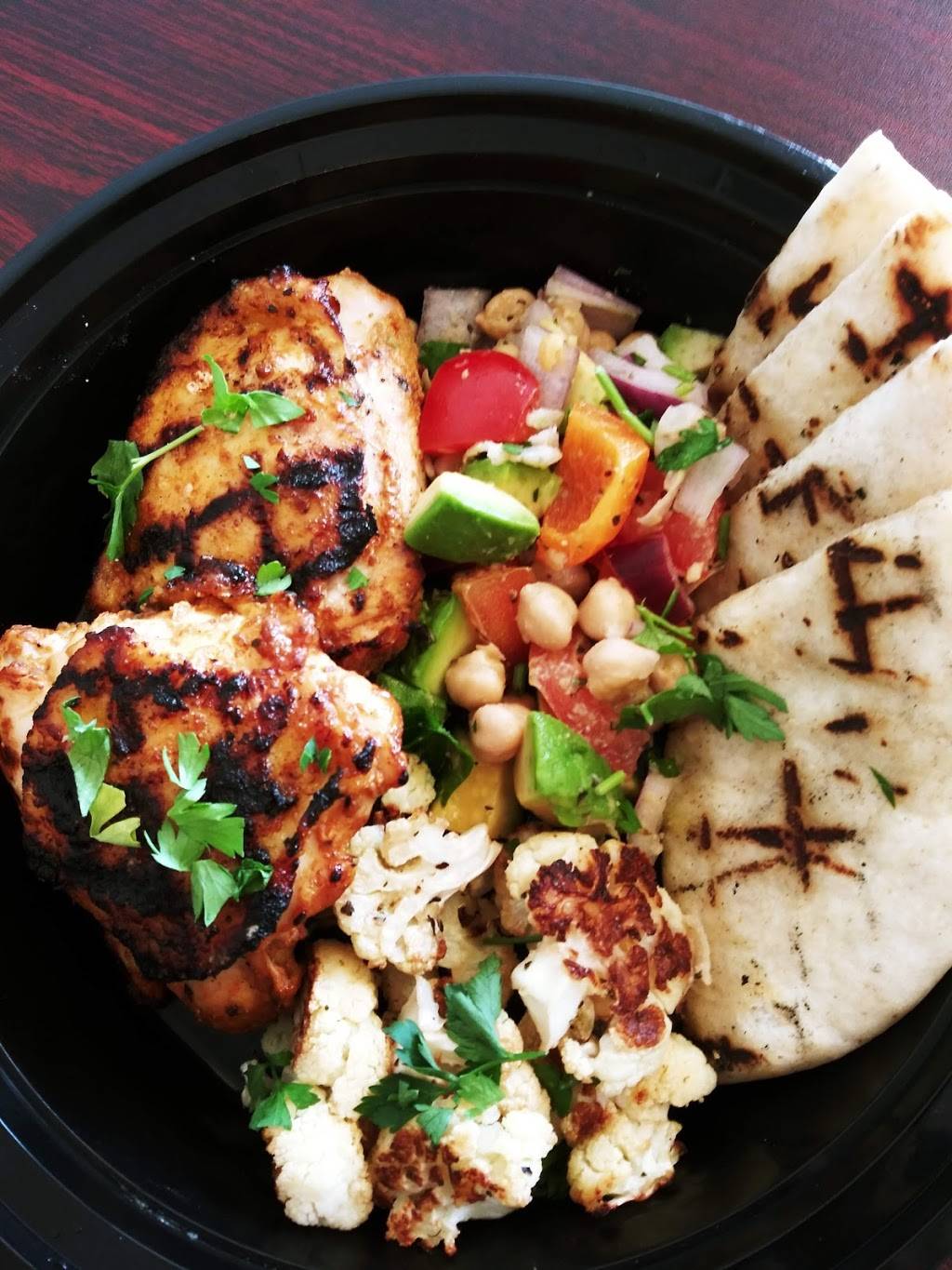 Krowl Family Kitchens Llc | restaurant | 33140 Groesbeck Hwy, Fraser, MI 48026, USA | 5862043670 OR +1 586-204-3670