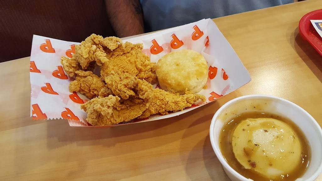 Popeyes Louisiana Kitchen | restaurant | 801 U.S. 287 Frontage Rd, Mansfield, TX 76063, USA | 6825186519 OR +1 682-518-6519