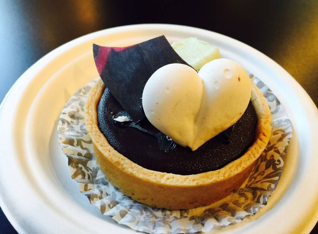 Lafayette Bakery & Cafe | bakery | 3659 The Barnyard Suite E22, Carmel-By-The-Sea, CA 93923, USA | 8319156286 OR +1 831-915-6286