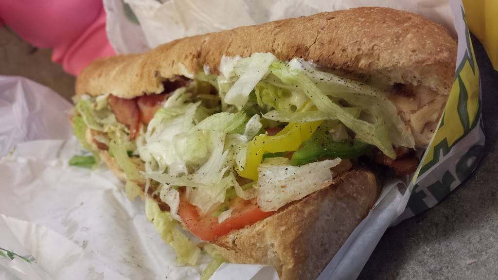 Subway | meal takeaway | 6975 Coal Creek Pkwy SE Suite B7, Newcastle, WA 98059, USA | 4254016743 OR +1 425-401-6743