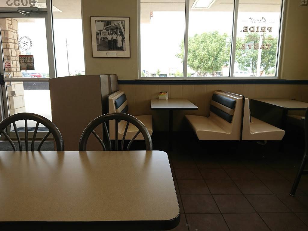 Whataburger | restaurant | 9053 E University Dr, McKinney, TX 75071, USA | 9725409156 OR +1 972-540-9156