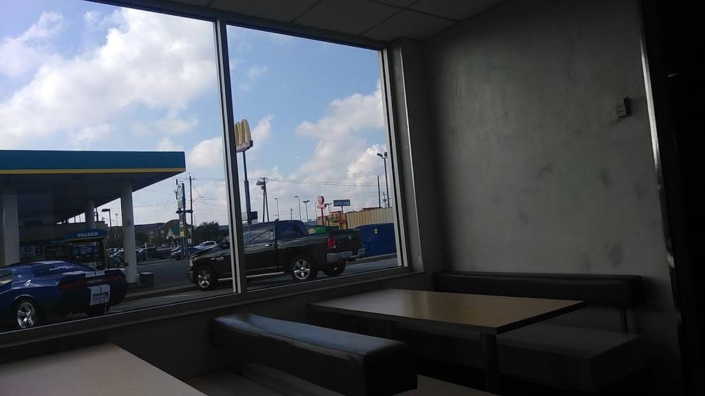 McDonalds | cafe | 1610 S Padre Island Dr, Corpus Christi, TX 78416, USA | 3612250511 OR +1 361-225-0511