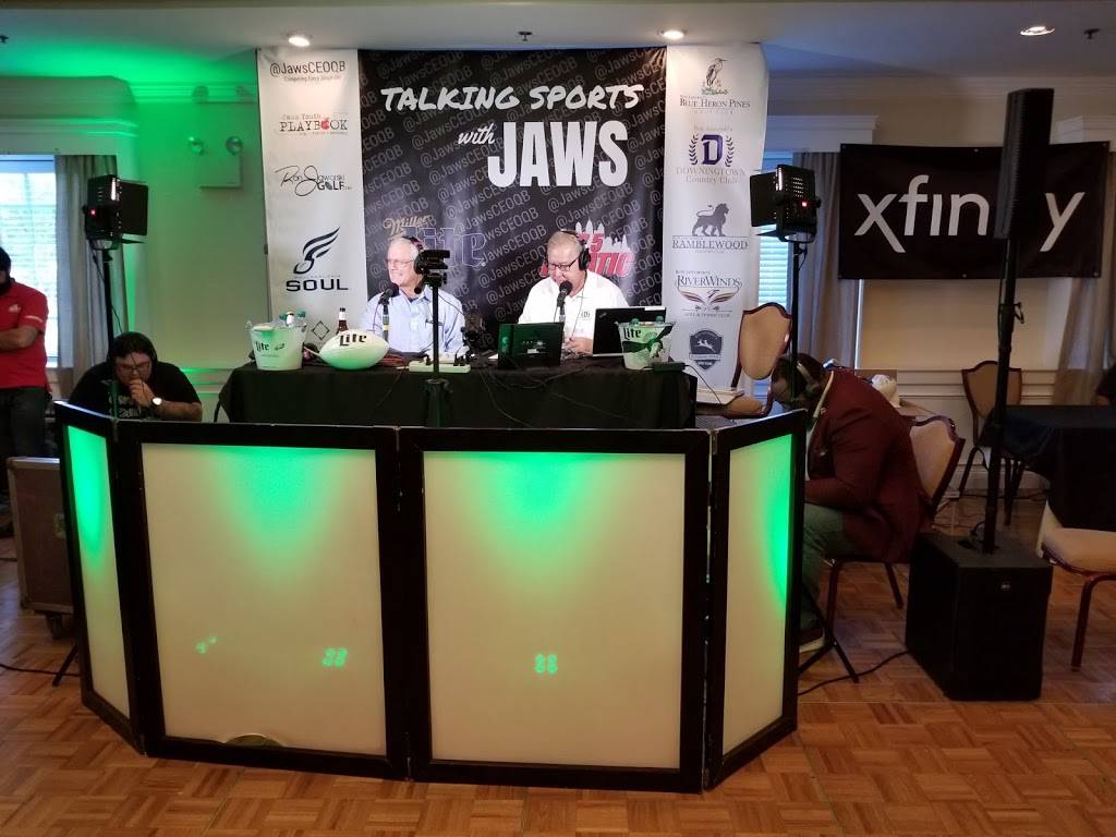 Seven Tap-Tavern | restaurant | 93 Country Club Dr, Downingtown, PA 19335, USA | 6102692000 OR +1 610-269-2000