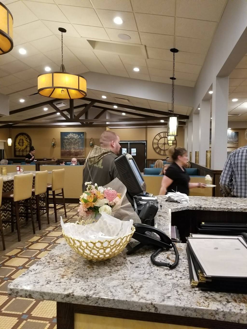 Plaza Diner Restaurant | restaurant | 737 Bridgeport Ave, Shelton, CT 06484, USA | 2039255910 OR +1 203-925-5910