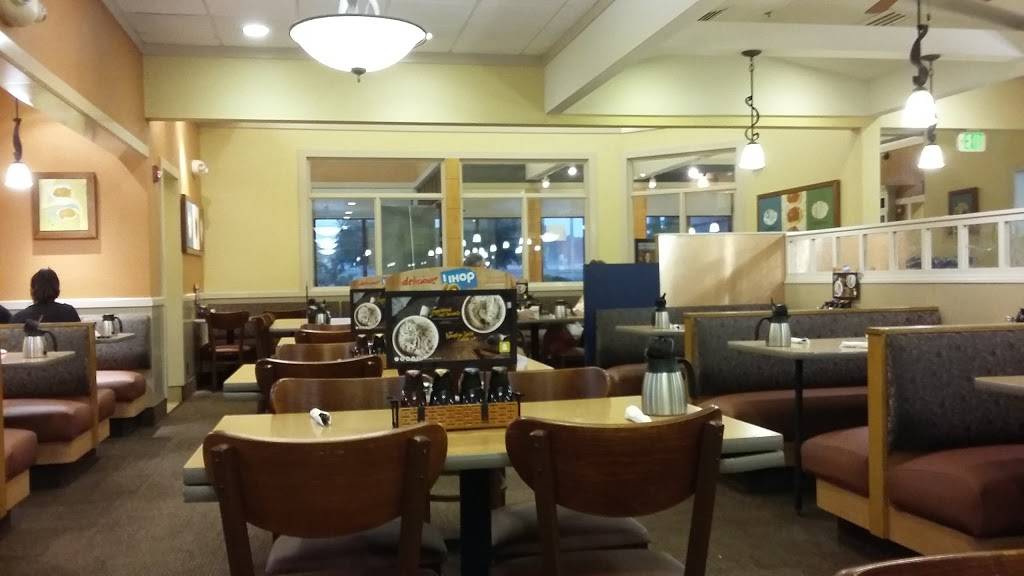 IHOP | restaurant | 6031, I-10, San Antonio, TX 78201, USA | 2107361965 OR +1 210-736-1965